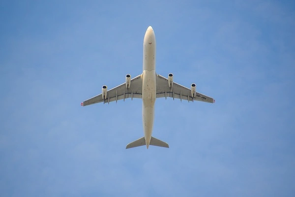 How do I ask a question on Expedia?