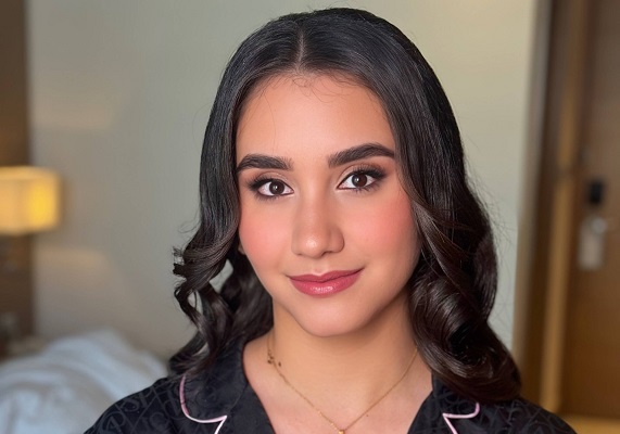 Mobile Makeup Artist near Me