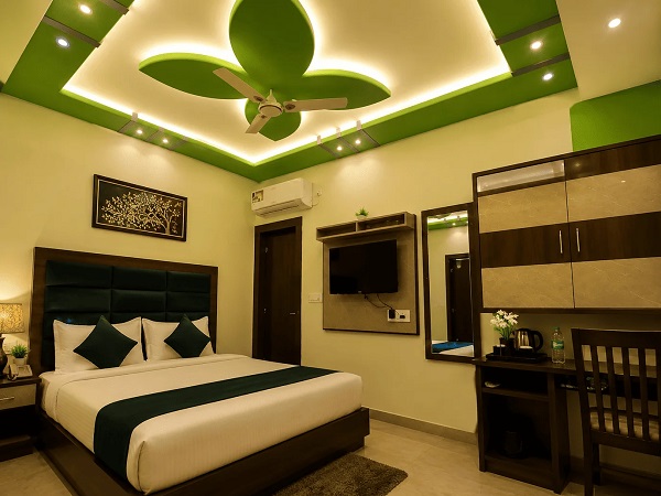 Hotels in Mathura